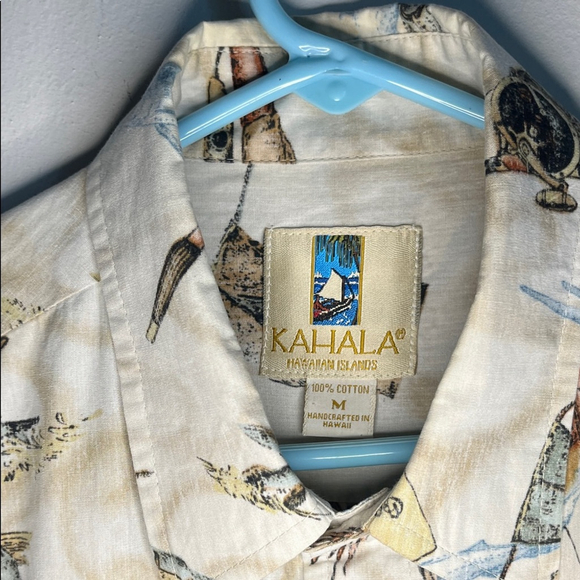 Men's Beige Graphic Short Sleeve Shirt - Picture 2 of 4